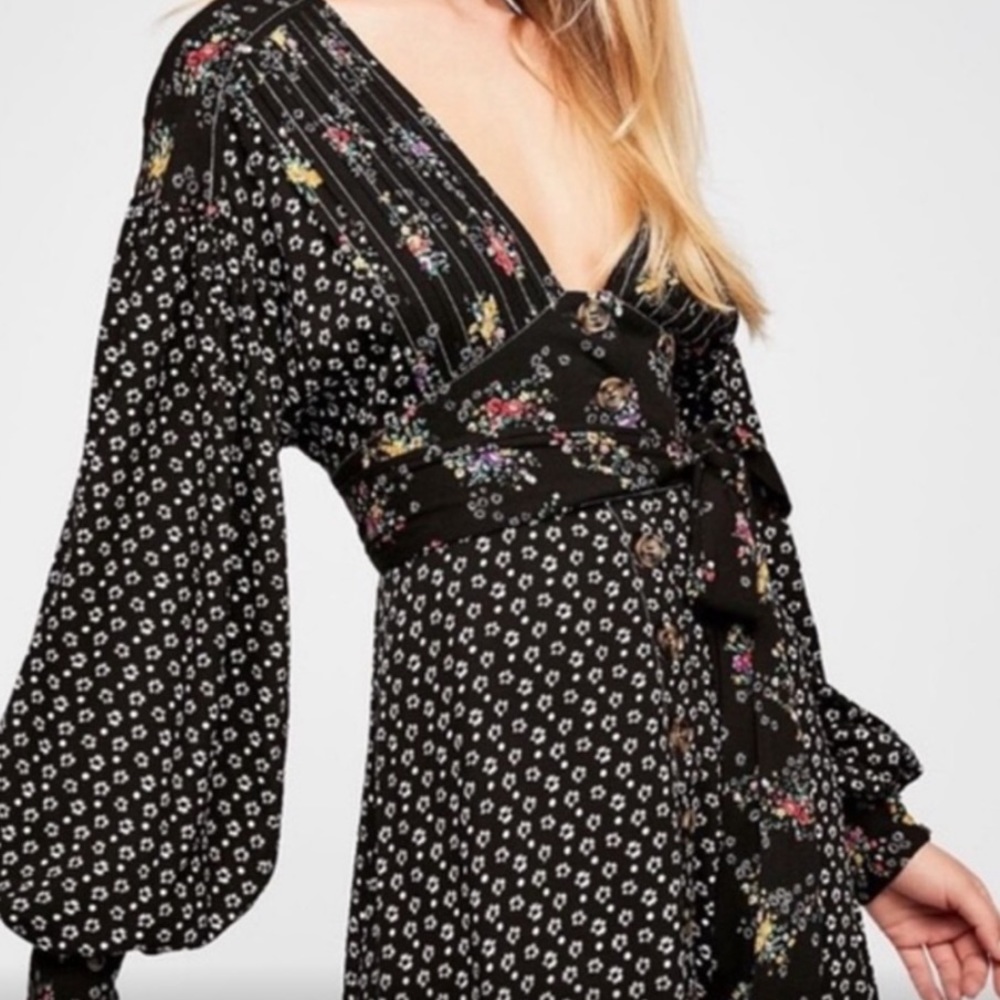 FREE PEOPLE calico button up mini dress size XS - Picture 6 of 6